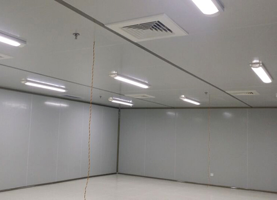 金山凈化車間裝修工程案例_十萬(wàn)級(jí)廠房?jī)艋?/></a>
					<span>
						<a href=